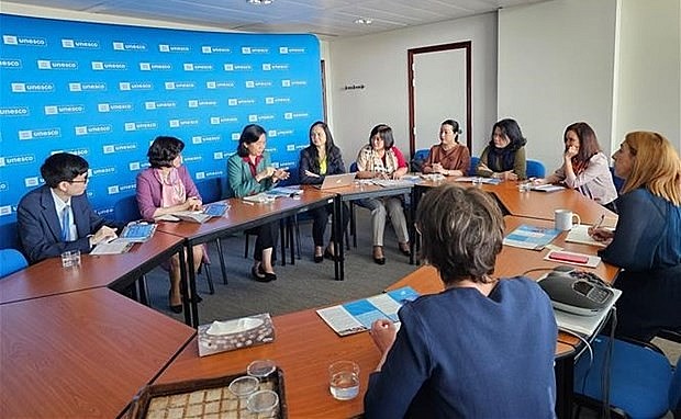 Vietnam Women’s Union Pays Working Visit to France Vietnam Women’s Union Vists France