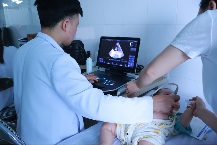 At Viet Tiep Friendship Hospital. Photo courtesy of the hospital At Viet Tiep Friendship Hospital. Photo courtesy of the hospital
