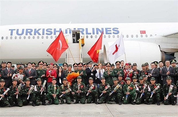 The search and rescue team of the Vietnam People’s Army (VPA) return from Turkey in February, concluding its working trip to join recovery efforts in the earthquake-hit nation. (Photo: VNA) The search and rescue team of the Vietnam People’s Army (VPA) return from Turkey in February, concluding its working trip to join recovery efforts in the earthquake-hit nation. (Photo: VNA)