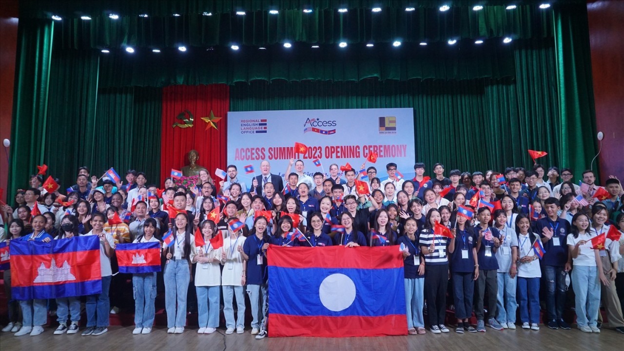 Language Summit in Lao Cai to Boost Multicultural Exchange Language Summit in Lao Cai to Boost Multicultural Exchange
