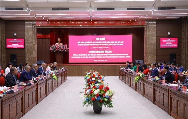 Hanoi Fosters Close Ties with Havana Hanoi Fosters Close Ties with Havana