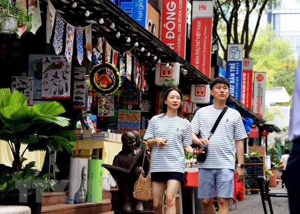 International Tourism Experiences Steady Growth in First Half of 2023 International Tourism Experiences Steady Growth in First Half of 2023