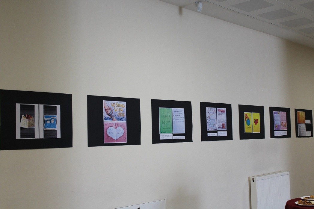 The exhibition includes paintings and letters from students of Lomonoxop High School in Vietnam and Ertugrul Gazi Anatolian High School in Türkiye. The exhibition includes paintings and letters from students of Lomonoxop High School in Vietnam and Ertugrul Gazi Anatolian High School in Türkiye.