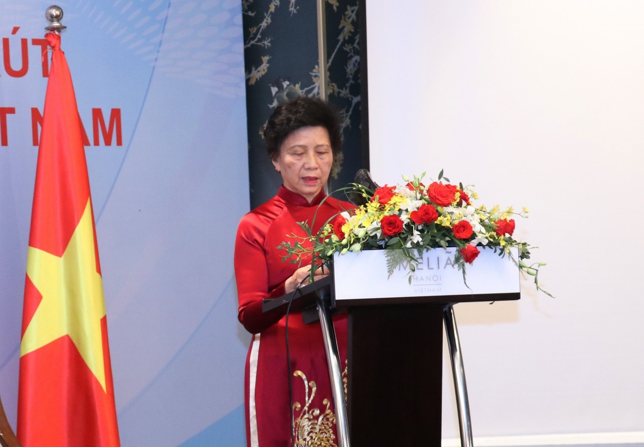 Vietnamese Alumna Remembers Cuban Mamis' Yogurt Vietnamese Alumna Remembers Cuban Mamis' Yogurt