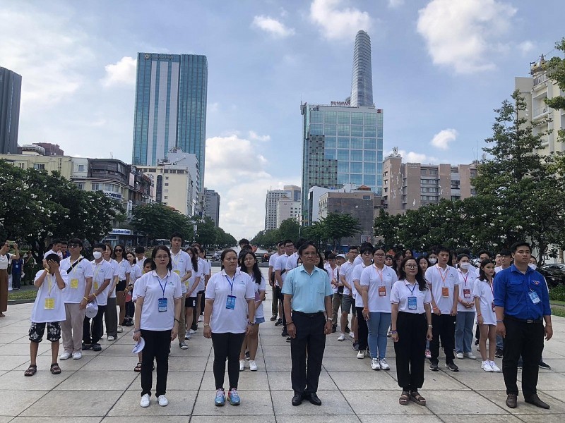 Summer Camp for Overseas Vietnamese Youth Kicks Off in HCMC Summer Camp for Overseas Vietnamese Youth Kicks Off in HCMC