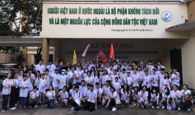 Summer Camp for Overseas Vietnamese Youth Kicks Off in HCMC Summer Camp for Overseas Vietnamese Youth Kicks Off in HCMC