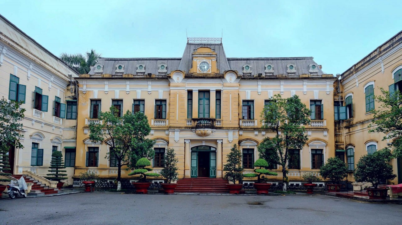 The Governor's Building, currently the headquarters of the People's Committee of Hai Phong City. Photo: Le Minh The Governor's Building, currently the headquarters of the People's Committee of Hai Phong City. Photo: Le Minh