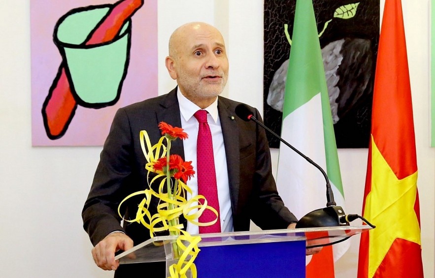Italian Ambassador to Vietnam Antonio Alessandro. (Photo: VNA) Italian Ambassador to Vietnam Antonio Alessandro. (Photo: VNA)