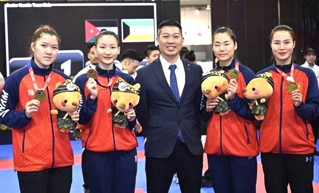 Vietnamese Women’s Karate Team Win Gold In Asia Vietnamese Women’s Karate Team Win Gold In Asia