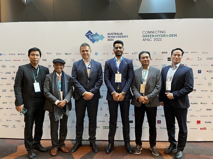 Vietnam's Green Hydrogen Production Technology Introduced in Australia Vietnam's Green Hydrogen Production Technology Introduced in Australia