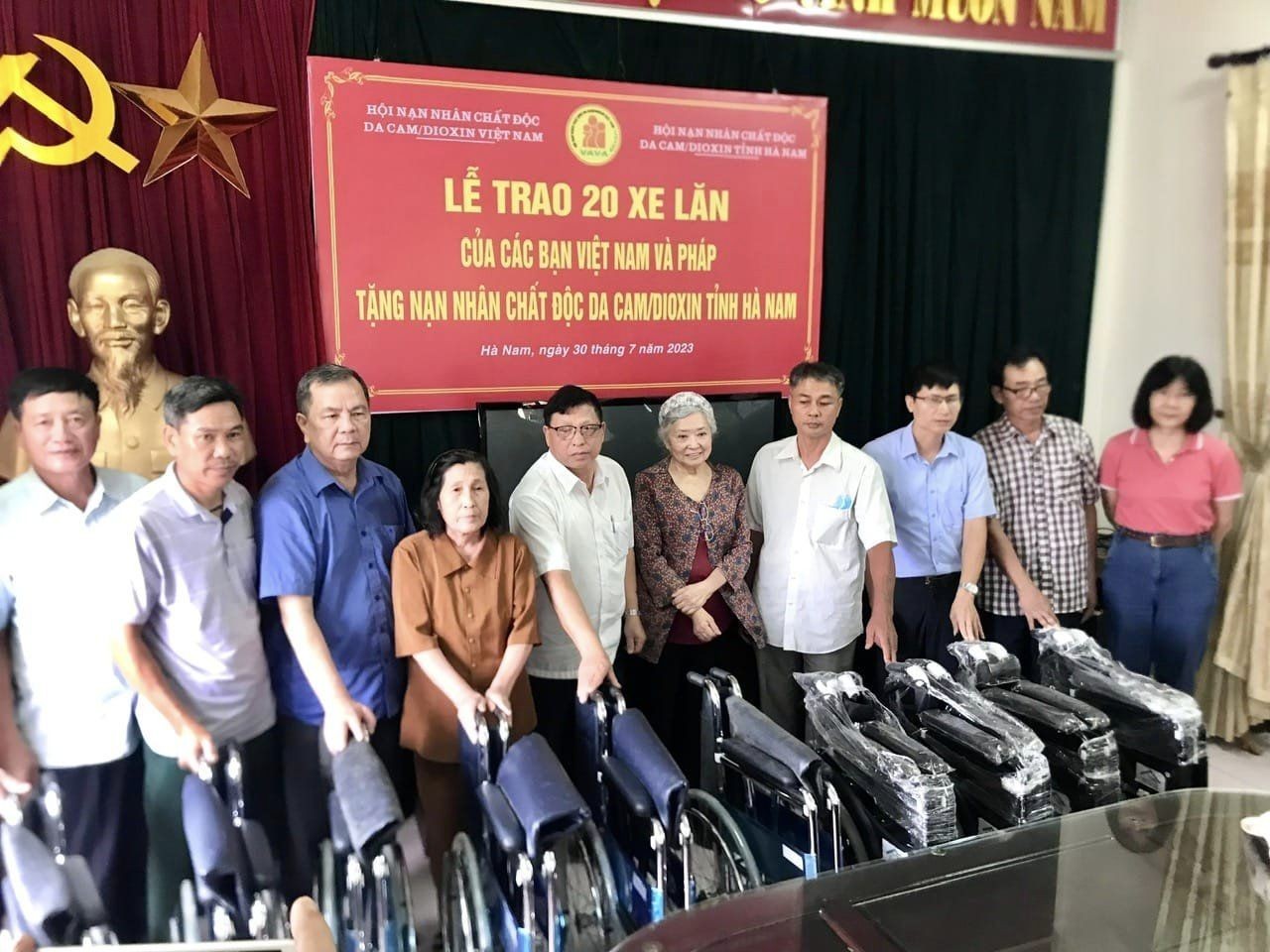 Vietnamese-French Woman Raises Fund to Assist Agent Orange Victims Vietnamese-French Woman Raises Fund to Assist Agent Orange Victims