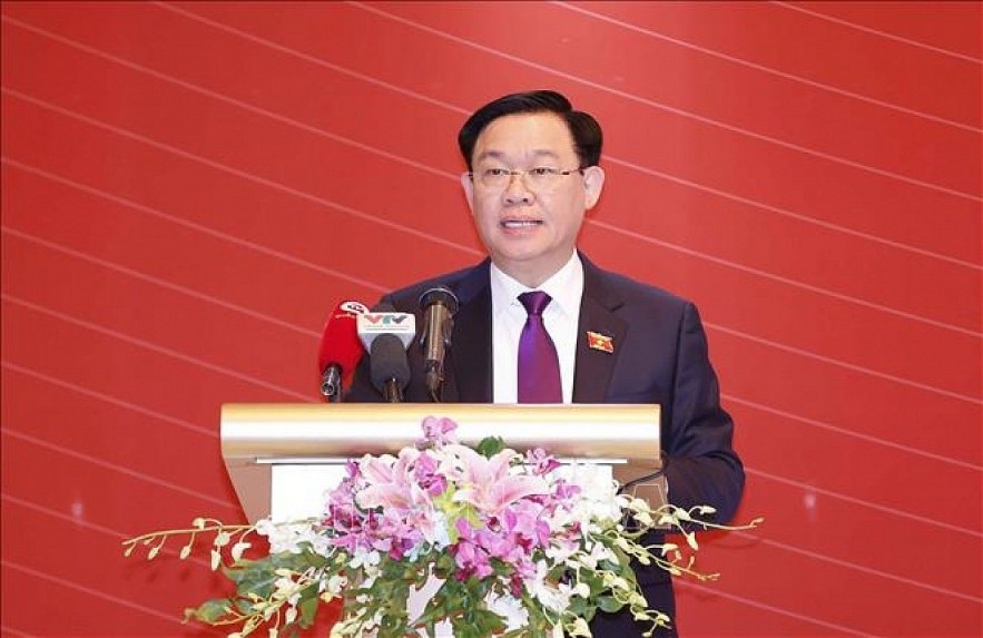 Vietnamese National Assembly Chairman Vuong Dinh Hue addresses a external policy forum in Jakarta, Indonesia, on August 5.