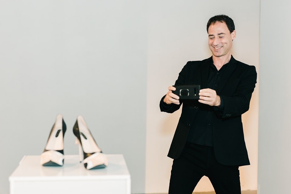 Israeli Shoemaker Shares Impression of Vietnam Israeli Shoemaker Shares Impression of Vietnam
