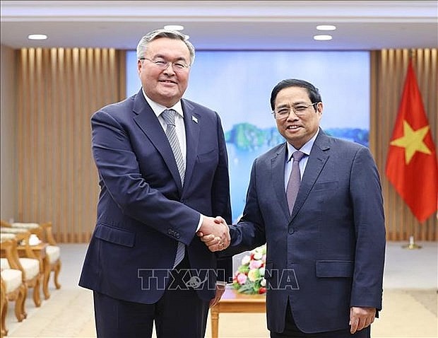 Prime Minister Pham Minh Chinh receives Kazakh Deputy Prime Minister and Foreign Minister Mukhtar Tileuberdi on August 18, 2022 (Photo: VNA) Prime Minister Pham Minh Chinh receives Kazakh Deputy Prime Minister and Foreign Minister Mukhtar Tileuberdi on August 18, 2022 (Photo: VNA)