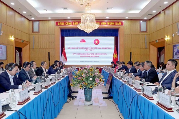 Vietnam, Singapore Important Partners of Each Other Vietnam, Singapore Important Partners of Each Other