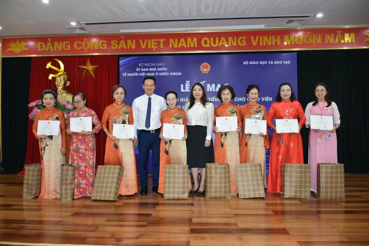 Special Teachers at Training Course To Improve Vietnamese-Language Teaching Abroad Special Teachers at Training Course To Improve Vietnamese-Language Teaching Abroad