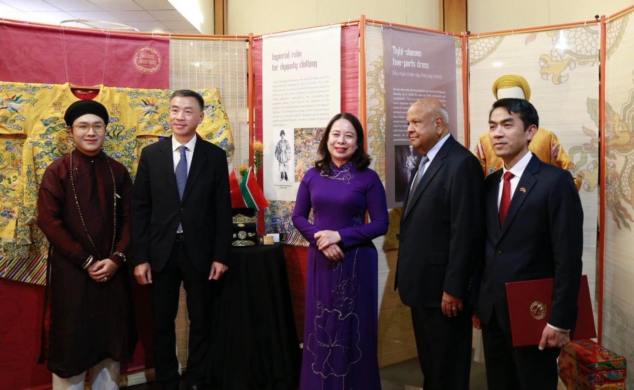 Vietnamese Cultural Space Opens for South African Vietnamese Cultural Space Opens for South African