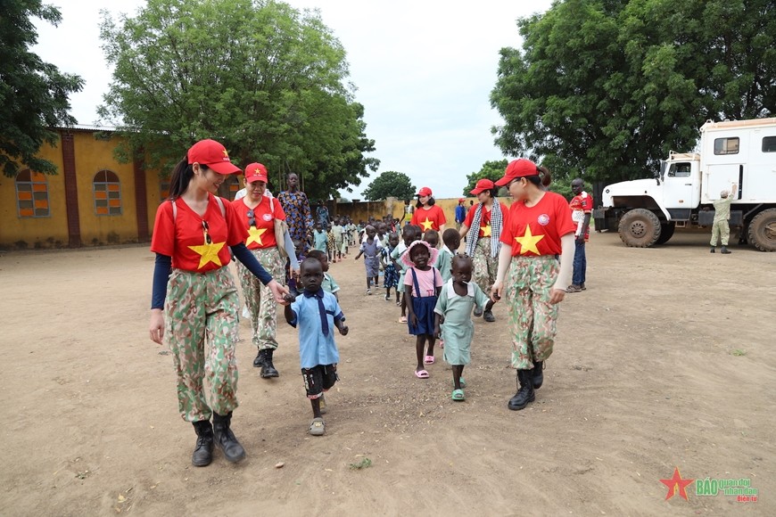 Engineering Unit Rotation 2 Starts Activities for Children in Abyei Vietnam's Engineering Unit Rotation 2 Starts Activities for Children in Abyei