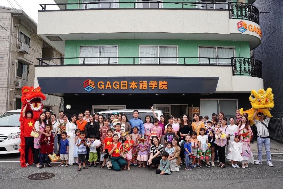 Children Enjoy Mid-Autumn Activities Abroad Children Enjoy Mid-Autumn Activities Abroad