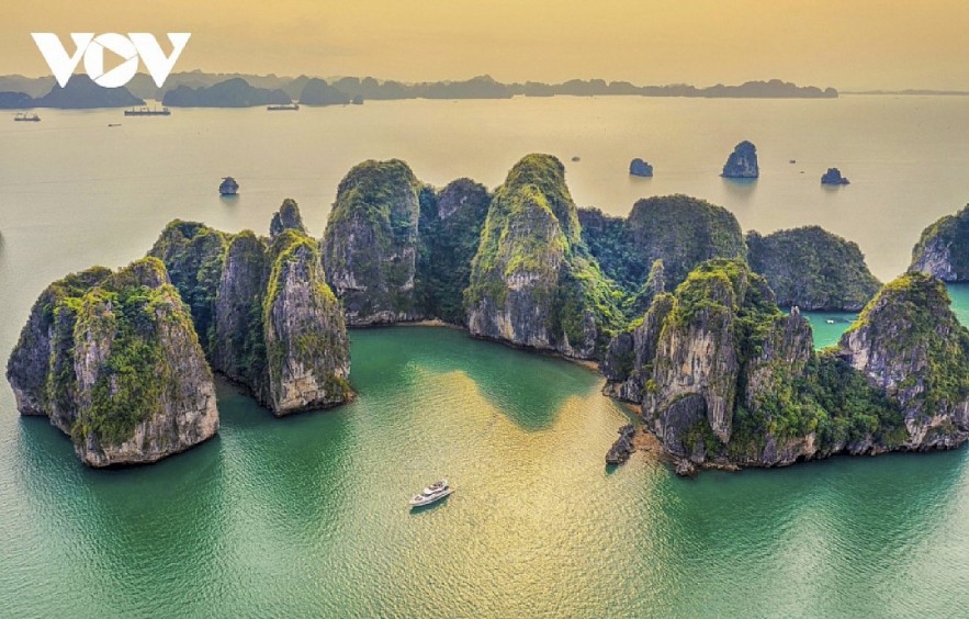 Ha Long Bay is among 24 best destinations for travel in 2024, according to OvationNetwork/Forbes Ha Long Bay is among 24 best destinations for travel in 2024, according to OvationNetwork/Forbes