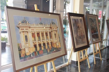 Saigonese Painter Exhibits 