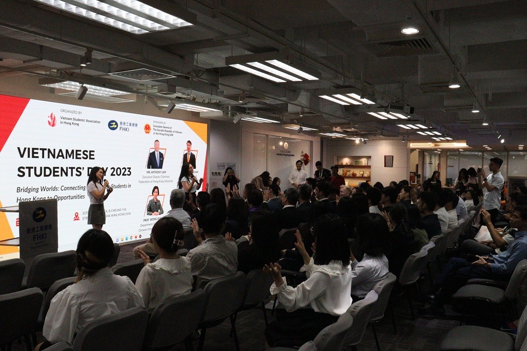 Vietnamese Student Festival in Hong Kong Held for First Time Vietnamese Student Festival in Hong Kong Held for First Time