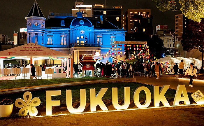 Hanoi-Fukuoka Cooperation Contributes to Vietnam-Japan Friendship Hanoi-Fukuoka Cooperation Contributes to Vietnam-Japan Friendship