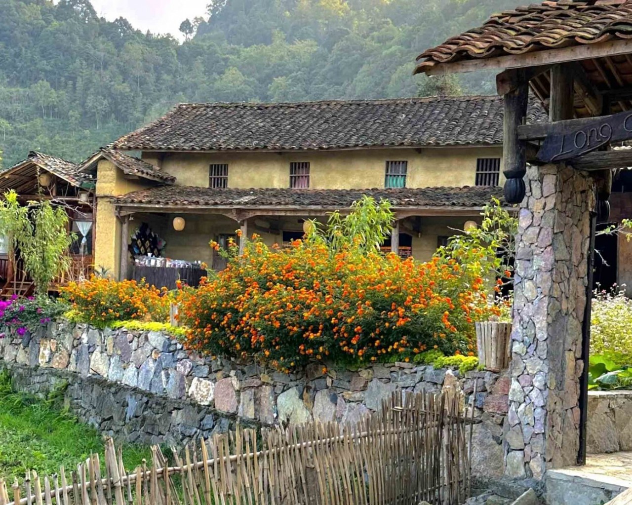 Experience The Serene Paradise At Lo Lo Chai Village Experience The Serene Paradise At Lo Lo Chai Village