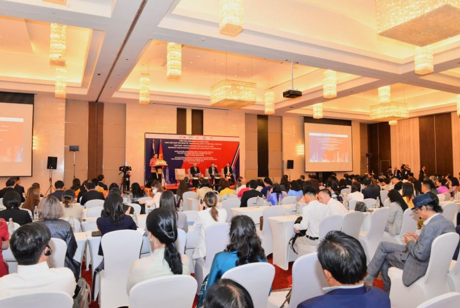 Vietnam - Thai Chamber of Commerce Launched Vietnam - Thai Chamber of Commerce Launched