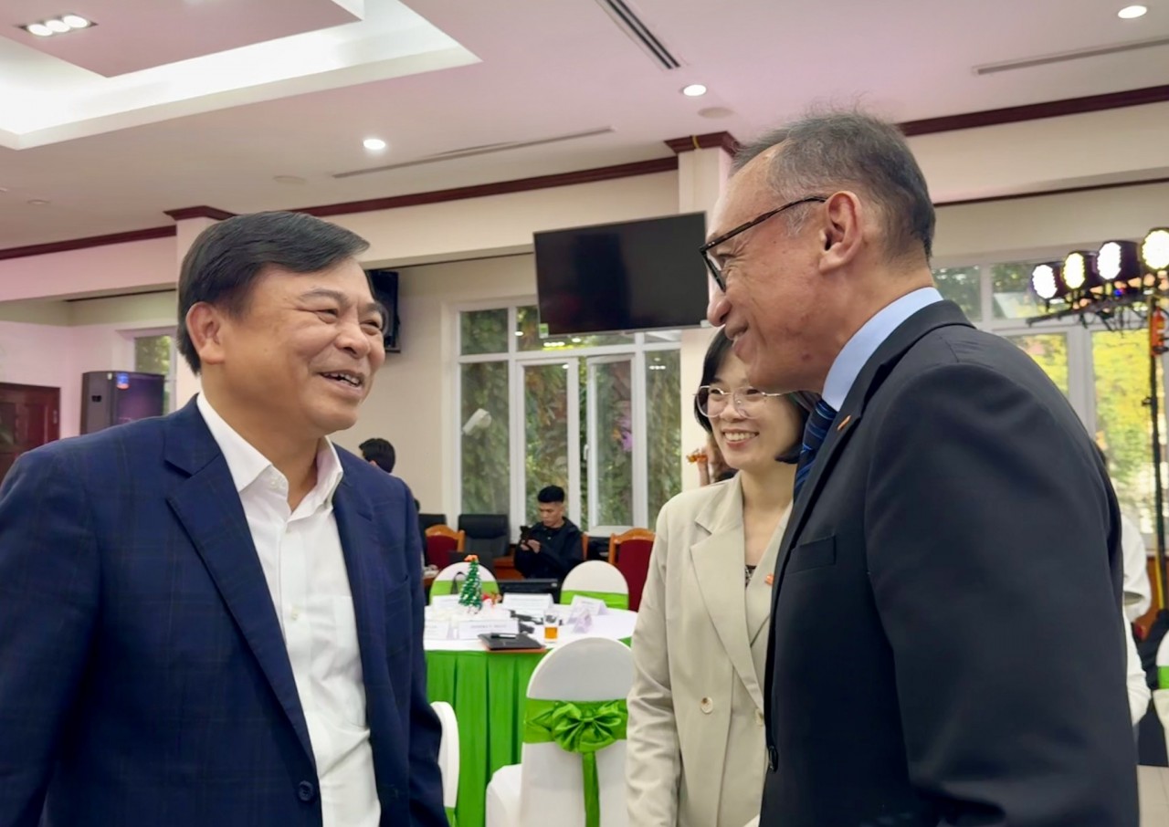Disaster Risk Reduction Partnership Year-end Meeting Held in Hanoi Disaster Risk Reduction Partnership Year-end Meeting Held in Hanoi