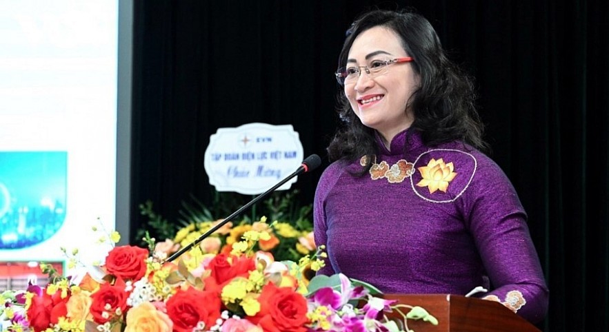 Deputy Minister of Industry and Trade Phan Thi Thang addresses the event. Deputy Minister of Industry and Trade Phan Thi Thang addresses the event.