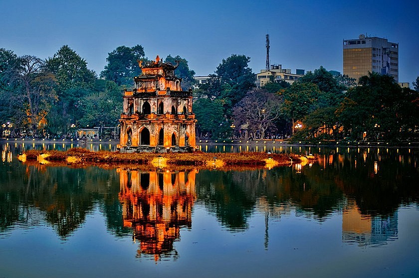Hoan Kiem Lake. Photo: baophapluat