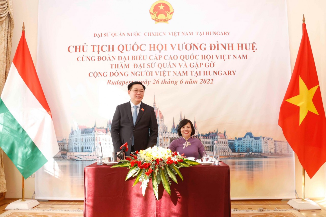 Breathing New Life into Vietnam-Hungary Comprehensive Partnership Breathing New Life into Vietnam-Hungary Comprehensive Partnership