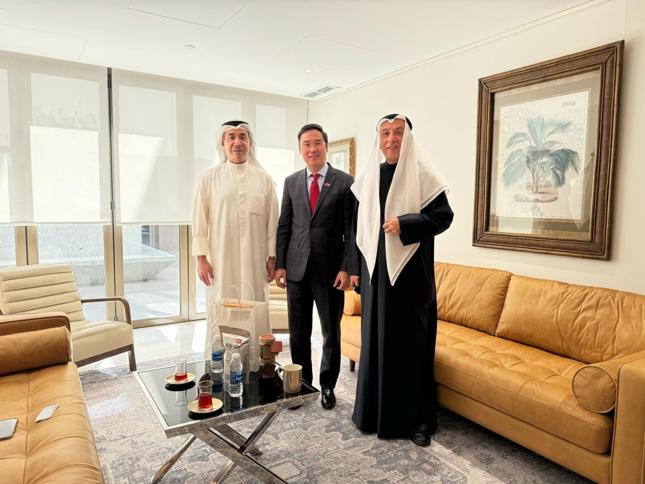 Bringing Vietnamese Goods into Kuwait's Market Bringing Vietnamese Goods into Kuwait's Market