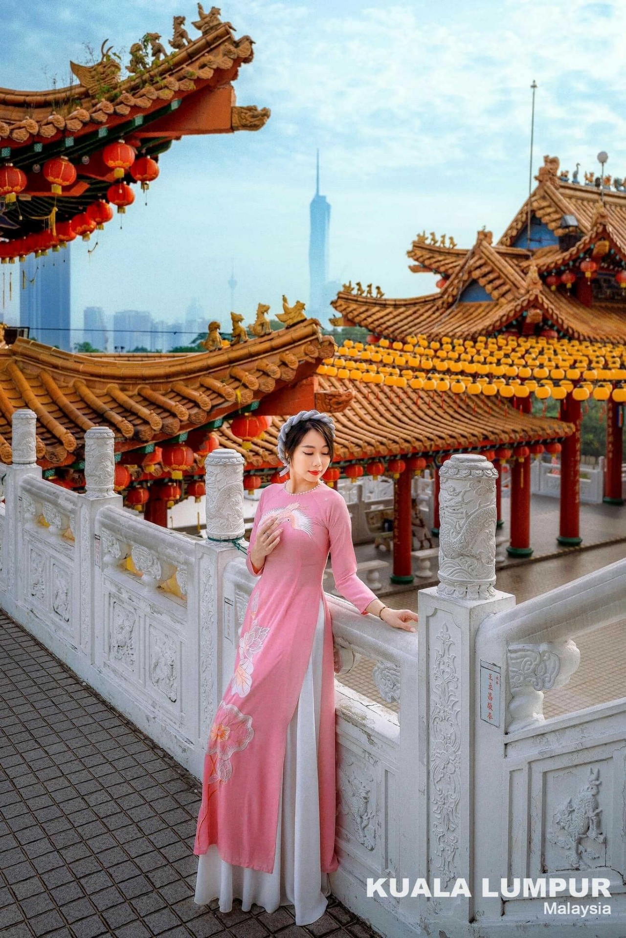 Vietnamese Couple Brings Ao Dai To The World Vietnamese Couple Models Ao Dai Across The Globe