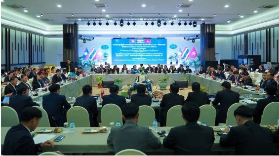 Nine Vietnamese, Lao, Thai Localities Discuss Future Cooperation Directions Nine Vietnamese, Lao, Thai Localities Discuss Future Cooperation Directions