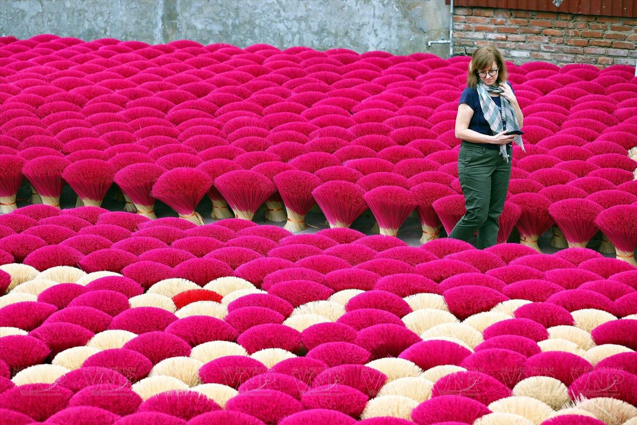 Explore The Unique Quang Phu Cau Incense Village In Hanoi Explore The Unique Quang Phu Cau Incense Village In Hanoi