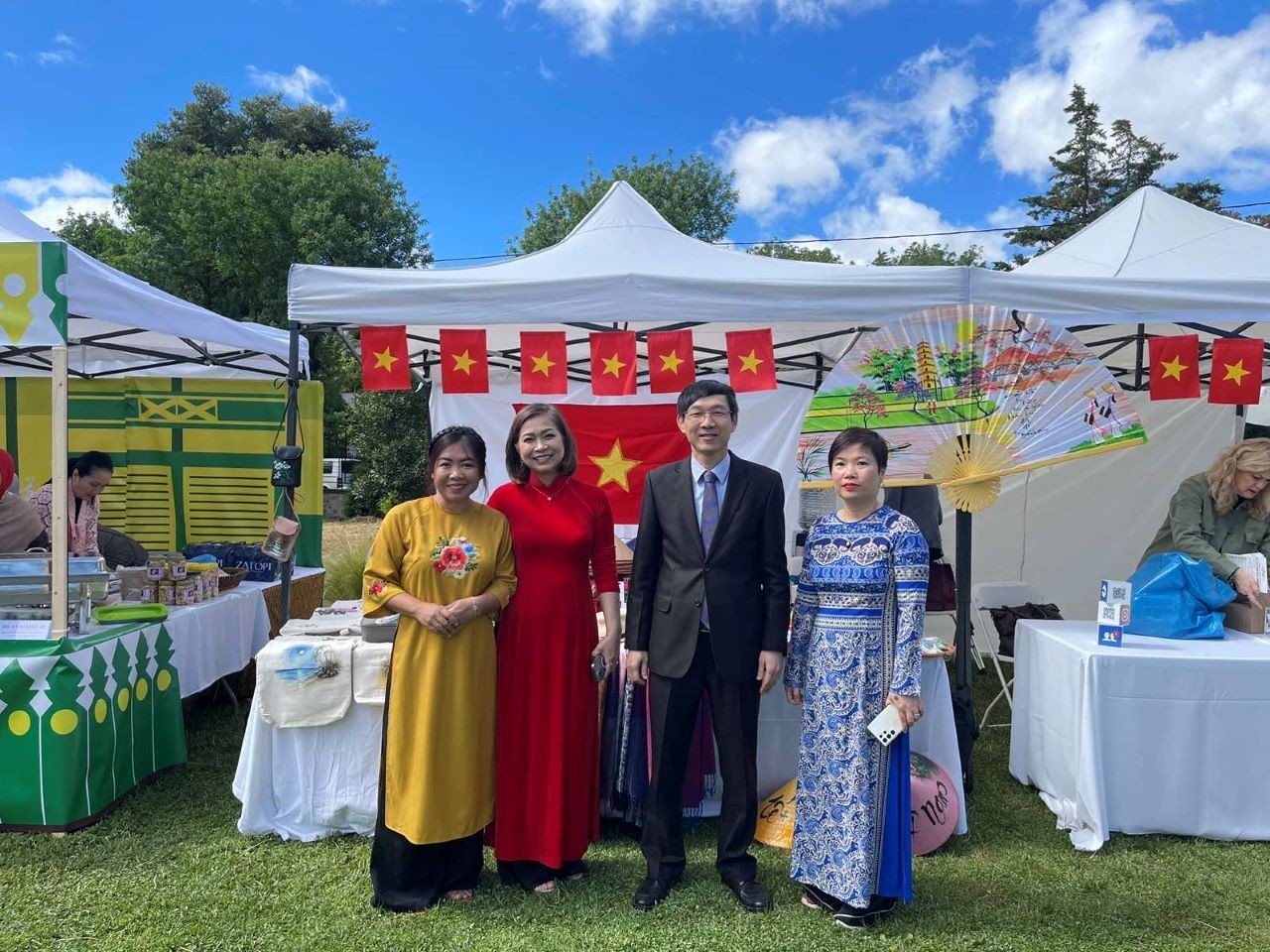 Vietnamese Embassy In Greece Attends ASEAN Bazaar 2024 Vietnamese Embassy In Greece Attends ASEAN Bazaar 2024