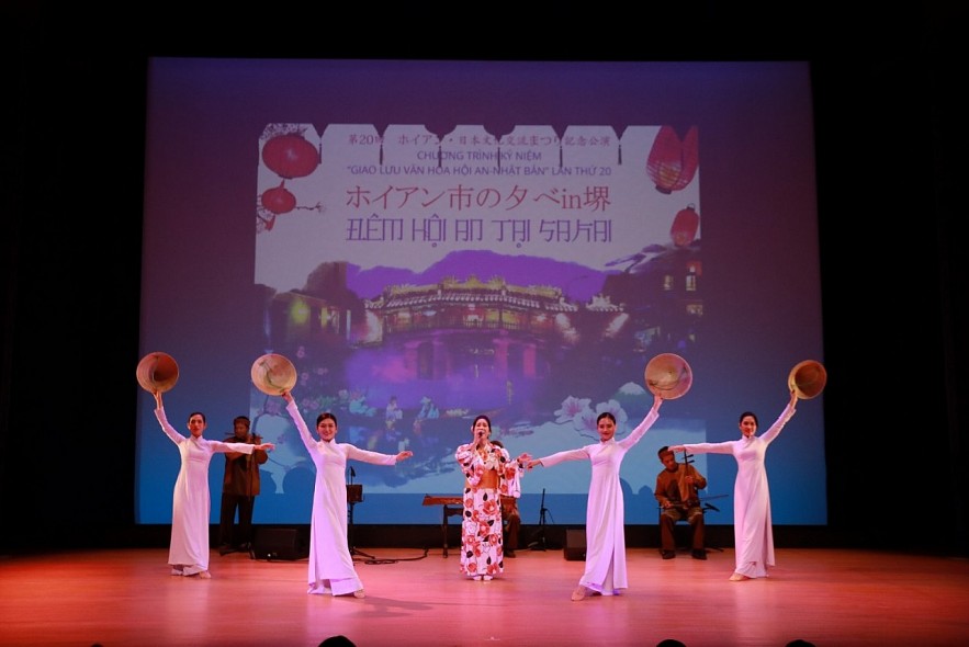 Introduce Hoi An Ancient Town Local Culture to Japanese people Introduce Hoi An Ancient Town Local Culture to Japanese people