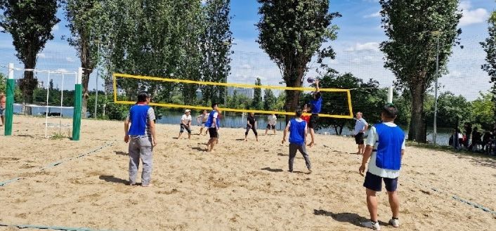 Vietnamese Community in Romania Eagerly Celebrates Major Holidays of Homeland Vietnamese Community in Romania Eagerly Celebrates Major Holidays of Homeland