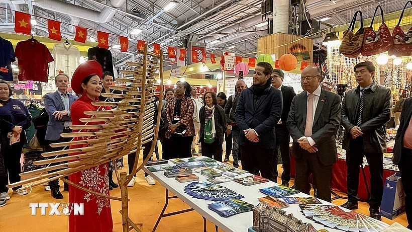 Vietnamese booth at Paris fair (Photo: VNA) Vietnamese booth at Paris fair (Photo: VNA)