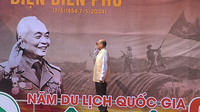 International Friends Share Excitement on 70th Anniversary of Dien Bien Phu Victory
