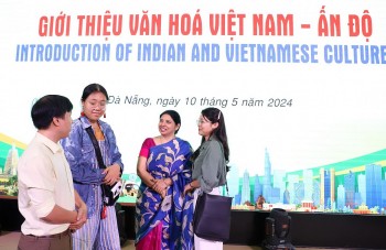 Introduce Vietnamese - Indian Culture To Da Nang Students