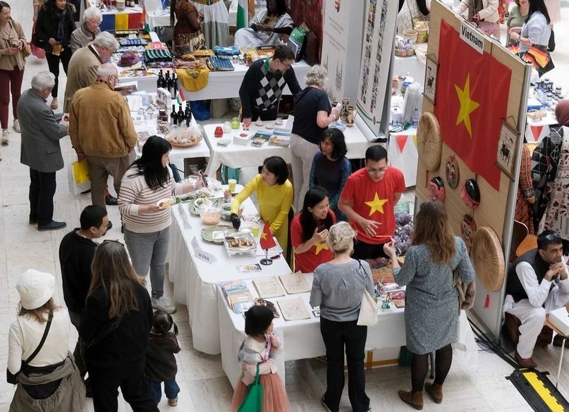 Vietnamese booth at the fair. Vietnamese booth at the fair.