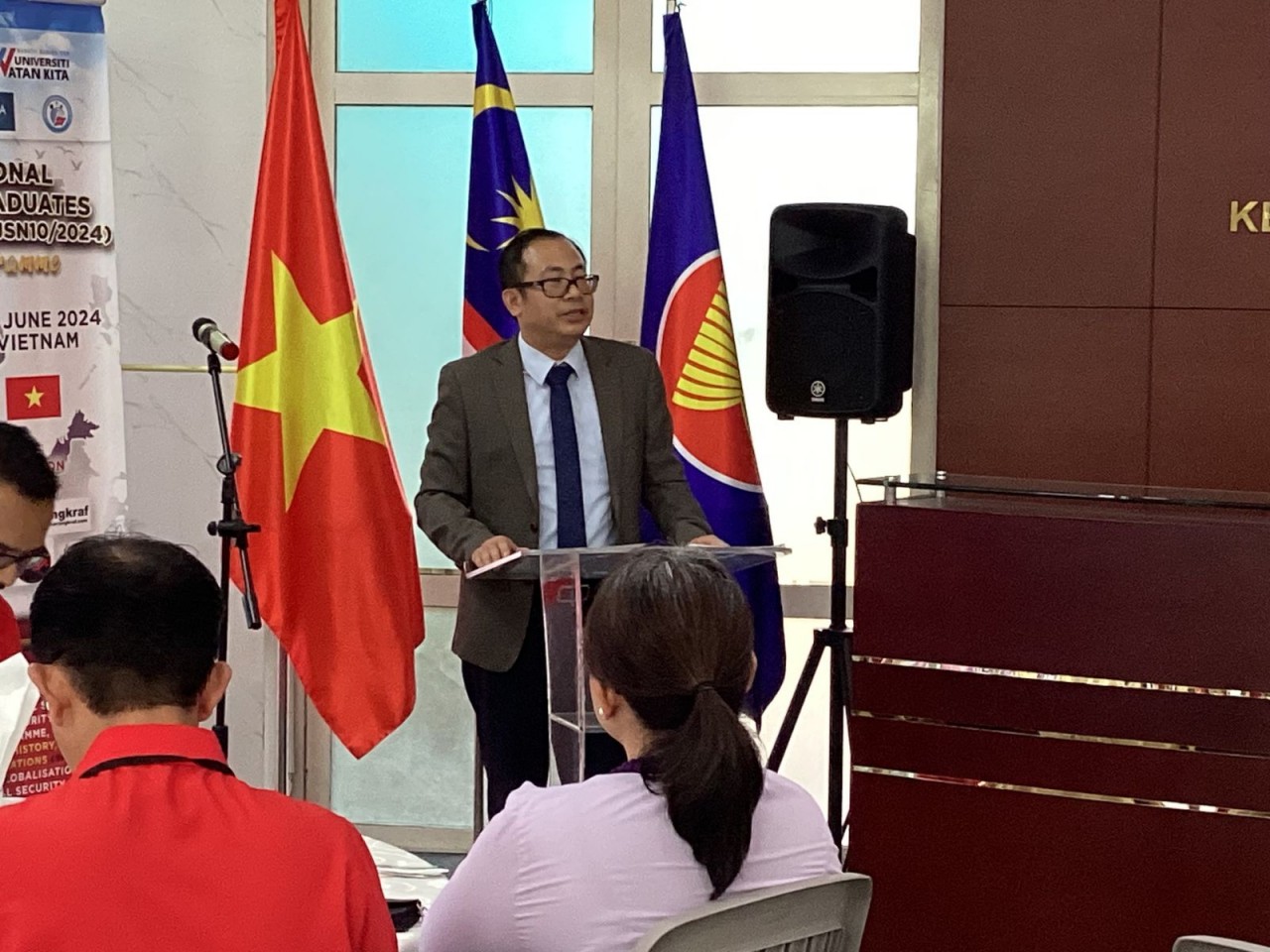 Malaysian Students Want to Learn about Vietnam’s Bamboo Diplomacy Malaysian Students Want to Learn about Vietnam’s Bamboo Diplomacy