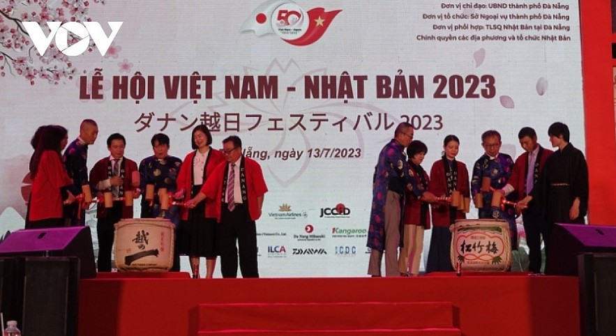 Vietnam-Japan festival 2023 in Da Nang attracts thousands of visitors. Vietnam-Japan festival 2023 in Da Nang attracts thousands of visitors.