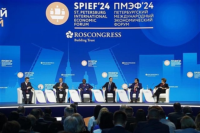 Vietnam Attends 27th St. Petersburg International Economic Forum Vietnam Attends 27th St. Petersburg International Economic Forum