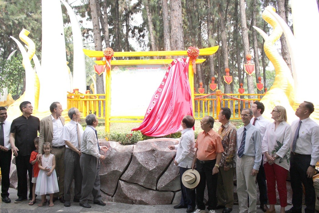 “Friendship Pine Garden” - Symbol of Solidarity, Cooperation and Development “Friendship Pine Garden” - Symbol of Solidarity, Cooperation and Development