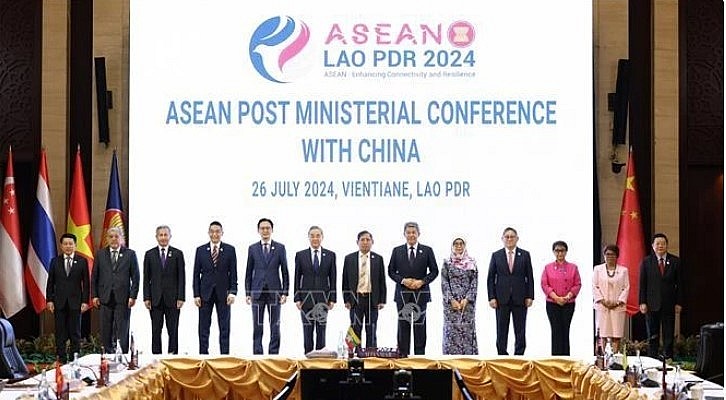 At the ASEAN Post Ministerial Meeting with China (Photo: VNA) At the ASEAN Post Ministerial Meeting with China (Photo: VNA)