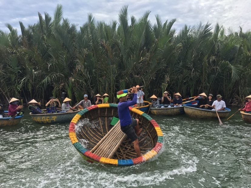 Tripadvisor: Vietnam Voted To Have The Most Exciting Boat Travel Experience Tripadvisor: Vietnam Voted To Have The Most Exciting Boat Travel Experience